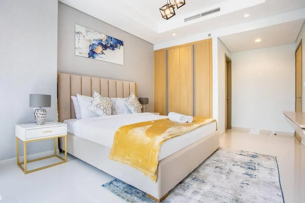 Paramount Midtown 1Br With City View Dubai Apartment