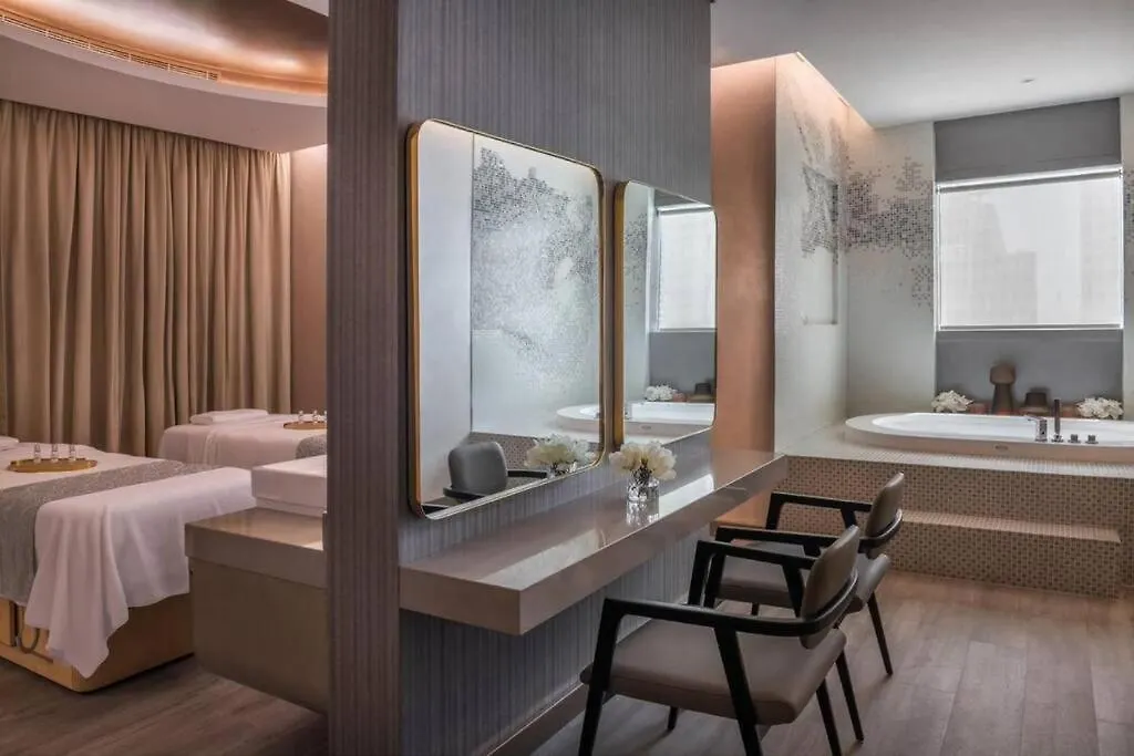 Paramount Midtown 1Br With City View Dubai 0*,  United Arab Emirates